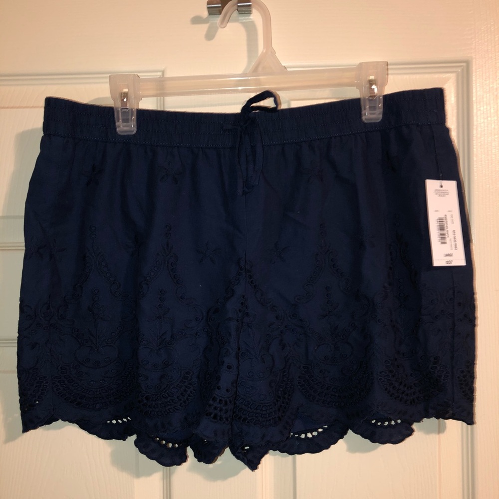 a.n.a shorts - Size L